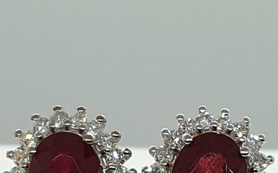 18 kt. White gold - Earrings - 2.14 ct Ruby - Diamonds