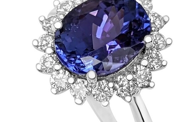3.12 Carat Violetish Blue Tanzanite And 0.50 Ct Diamonds - 14 kt. White gold - Ring - NO RESERVE