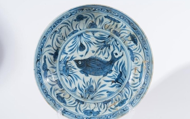 Arte Cinese A pottery blue and white pottery dish