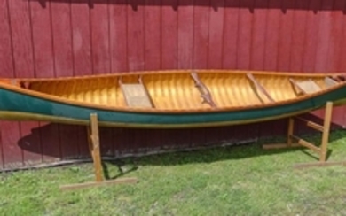 New World 15' Canoe