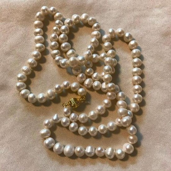 8-9mm Cultured Pearls 36" Necklace