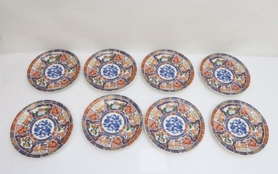 8 Japanese imari style porcelain plates