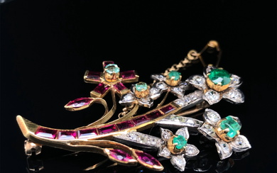 A 20th CENTURY DIAMOND, EMERALD AND RUBY SPRAY BROOCH. THE BROOCH UNHALLMARKED, ASSESSED VARIOUSLY