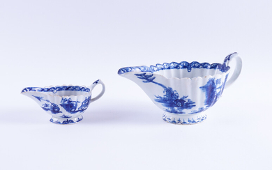 A BOW BLUE AND WHITE OVAL FLUTED CREAMBOAT AND SAUCEBOAT (2)