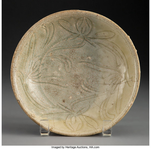 A Chinese Celadon Glazed Yaozhou Stoneware Bowl (Northern Song Dy)