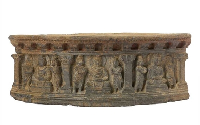 A GREY SCHIST CARVED FRIEZE WITH MEDITATING BUDDHAS Ancient region of Gandhara, 2nd - 3rd century