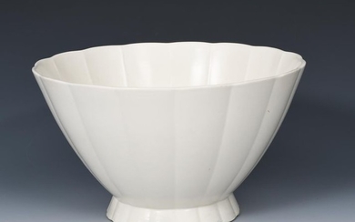 A Wedgwood Moonstone footed bowl designed by Keith...