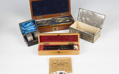 A selection of collectors' items, including a pair of silver napkin rings, cased, a set of thre