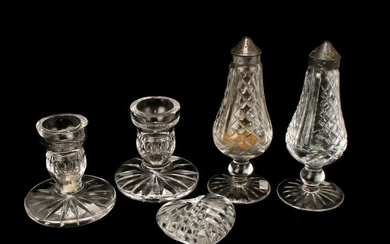 ASSEMBLED LOT OF FACETED GLASS
