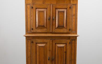 An oak dining cabinet, 18th century.