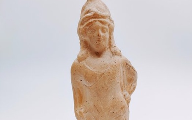 Ancient Greek, Hellenistic Terracotta Hellenistic Female Figure. 17,5 cm. Spanish Import License. figure