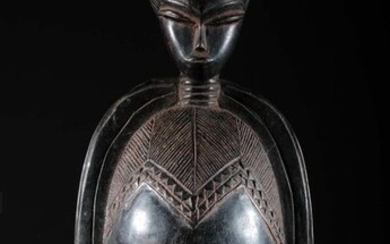 Beautiful mask from the Yaure tribe - Wood - Yaure - Côte d'Ivoire