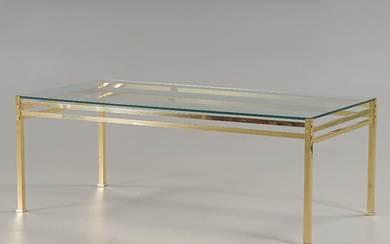 COFFEE TABLE, second half of the 20th century.