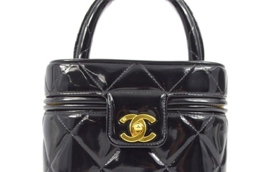 Chanel Black Patent Leather Heart Mirror Vanity Handbag