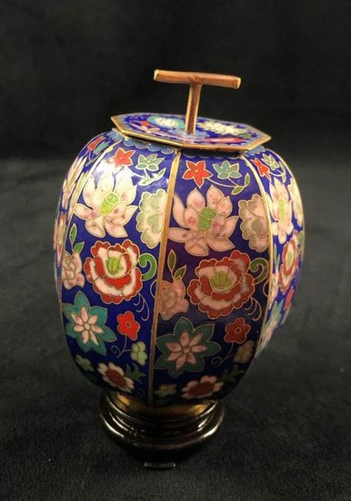Chinese Art Egg Ornament Cloisonne Vase