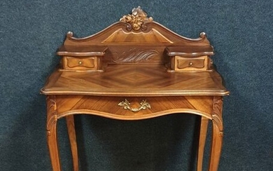 Dame Rocaille's office - Louis XV Style - Walnut - Late 19th century