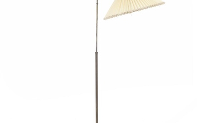 SOLD. Danish design: Floor lamp of brass with curved stem. Shade of pleated acrylic. H. 160 cm. – Bruun Rasmussen Auctioneers of Fine Art