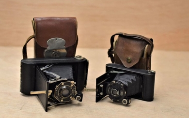 Deux appareils photos Kodak Anastigmat Zeiss...