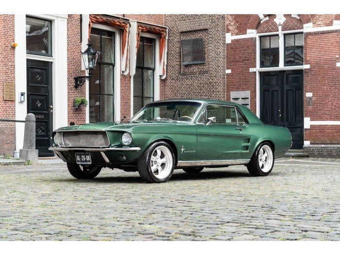 Ford USA - Mustang | 1967 | Deluxe- 1967