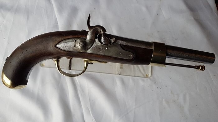 France - 19th century - Cavalry - Combat - Percussion - Pistol - 17 mm