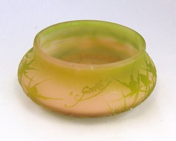 Galle French cameo glass bowl