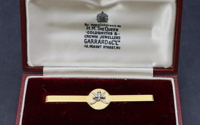 Garrard & Co. Ltd. 9ct gold military gentlemen's tie clip wi...
