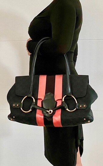 Gucci - Maxi Horsebit Shoulder bag