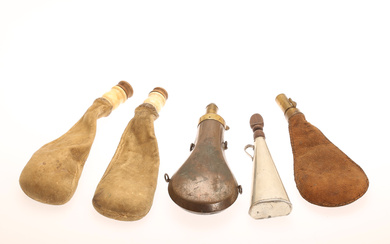 Hunting accessories, gunpowder bottles, Sweden/England, 19th century.
