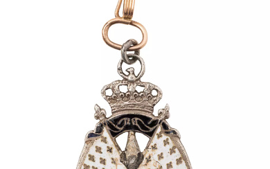 Insigne pendentif royaliste des partisans du Comte de Chambord en argent et émaux.