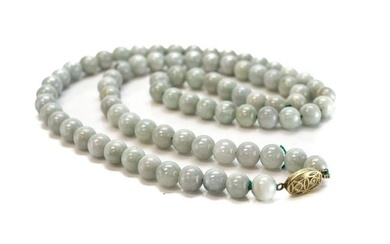 Jadeite Jade Beaded Necklace Strand 28in. gilt sterling silver clasp light green
