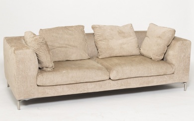 Jens Juul Eilersen sofa model Savanna