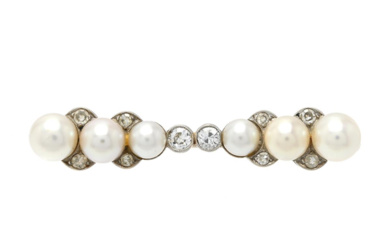 Jewellery Brooch BROOCH, 14K white gold, cultured pearls, old europe...