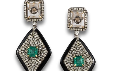 LONG EARRINGS IN GOLD, SILVER, DIAMONDS, ONYX, EMERALDS AND ROCK CRYSTAL