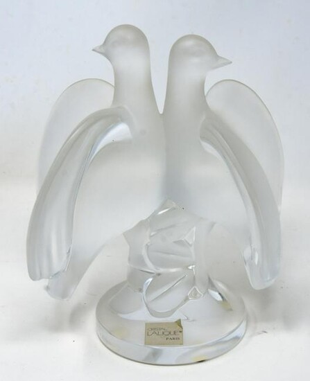 Lalique French Art Glass Dove Statue w Orig Box