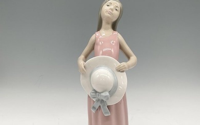 Lladro Porcelain Figurine, Dreamer 1005008