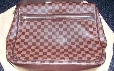 Louis Vuitton - Spencer Crossbody bag