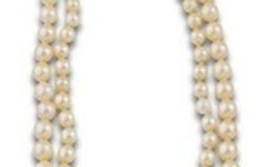 MADRID MELLERIO PEARL NECKLACE WITH DIAMOND CLASP