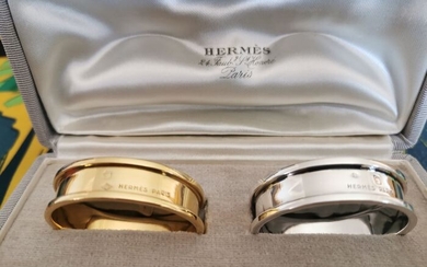 Napkin ring, Hermès napkin ring Silver 950 for "him" Vermeil for "her" (2) - .950 silver, Silver gilt - Hermès / Ravinet D'Enfert - France - Mid 20th century