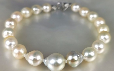 No Reserve Price - Southsea pearl light gold colour 18K bracelet - Bracelet - 18 kt. White gold Pearl
