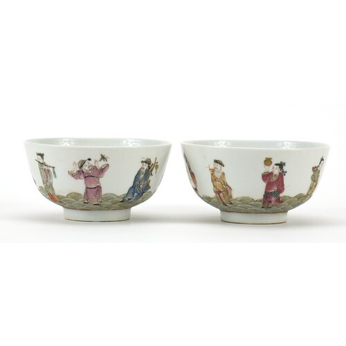 Pair of Chinese porcelain bowls hand painted in the famille ...
