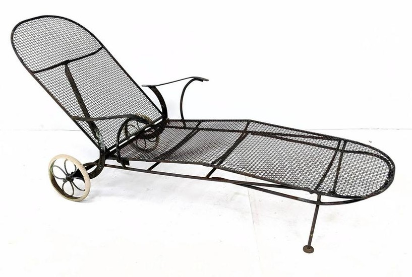 RUSSELL WOODARD Chaise Lounge Wire Mesh Seat & Back.