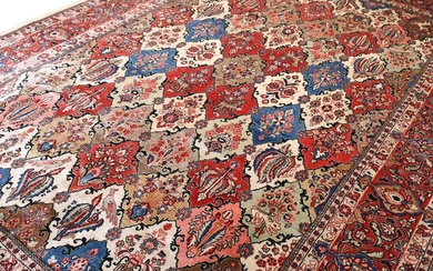 Sarouck - Carpet - 382 cm - 267 cm