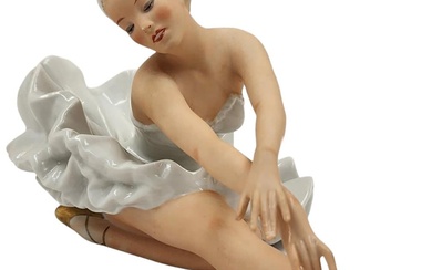 Signed Wallendorf Porcelain Figurine Of A Ballerina