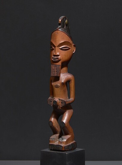 Statuette Teke/ Bembe Congo Bois. H. 24... - Lot 257 - Cornette de Saint Cyr maison de ventes