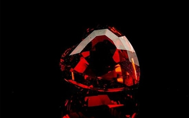 Swarovski Crystal Figurine, 2007 SCS Red Heart