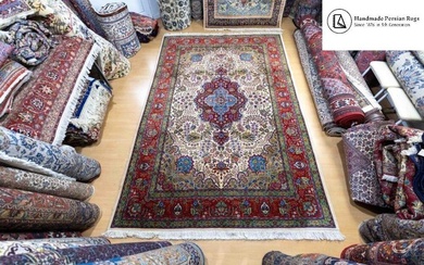 Tabriz - Carpet - 307 cm - 208 cm