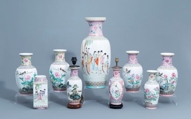 Une collection variée de neuf vases en porcelaine de Chine famille rose, 20ème siècle