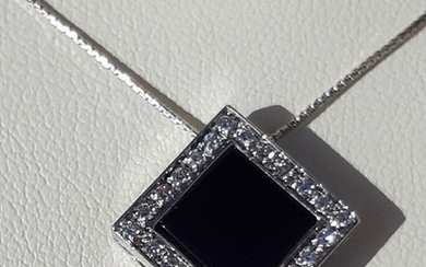 valenza gioielli - 18 kt. White gold - Necklace with pendant - 1.50 ct onyx - Diamonds