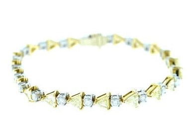 10.50 Ct. Fancy Yellow and White Diamond Bracelet
