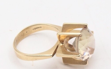 14 Carat Gold Smokey Quartz Single Stone Ring Size K Hallmar...
